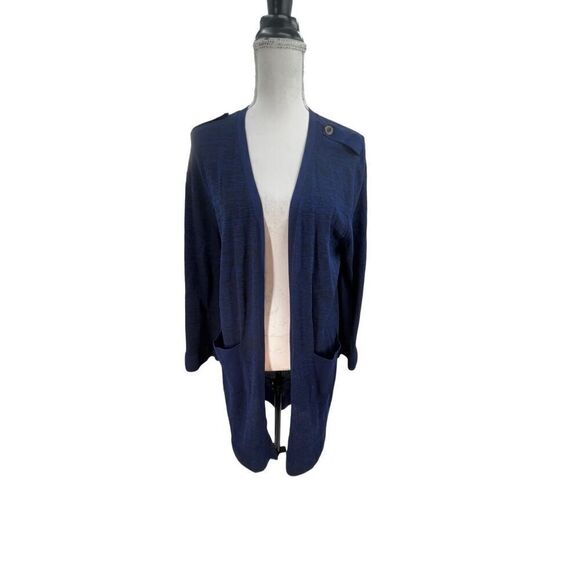 Chicos size 2 - Picture 1 of 15